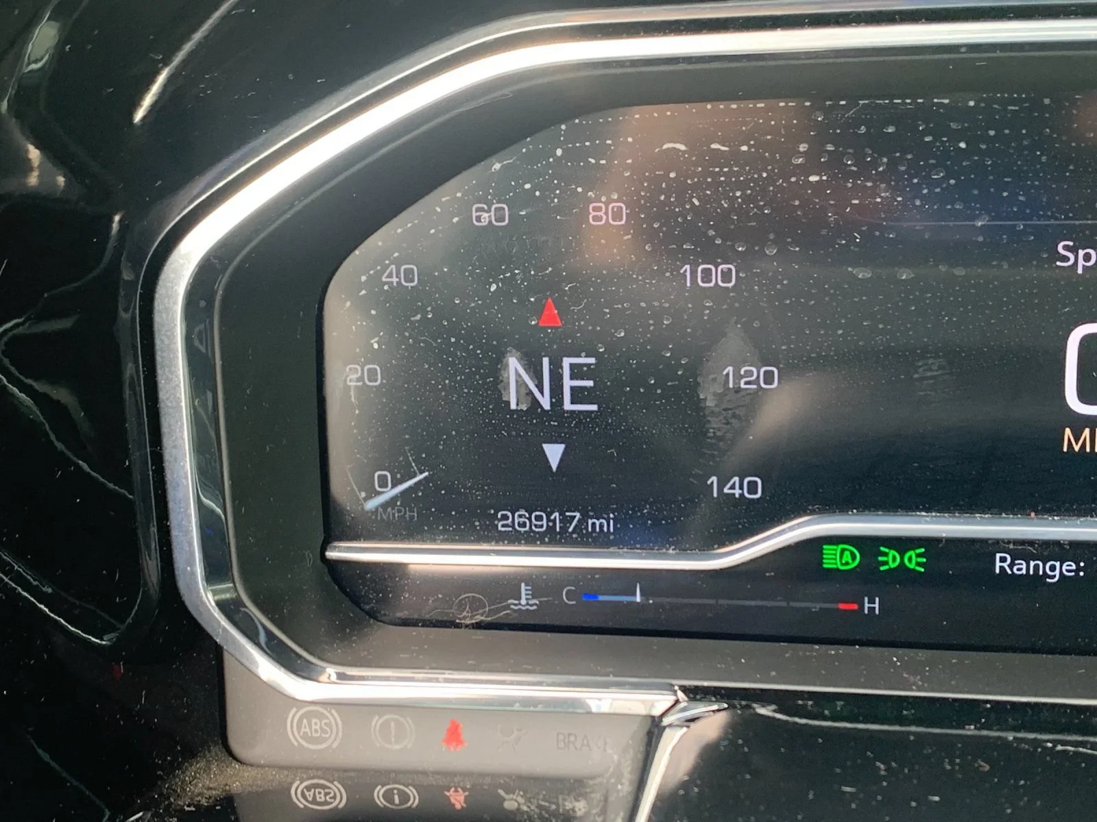 Used 2023 SUMMIT WHITE GMC Elevation image 29