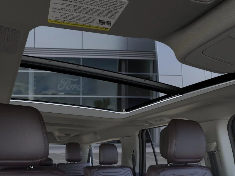 New 2026 Star White Metallic Tri-Coat Ford MAX Platinum® image 22