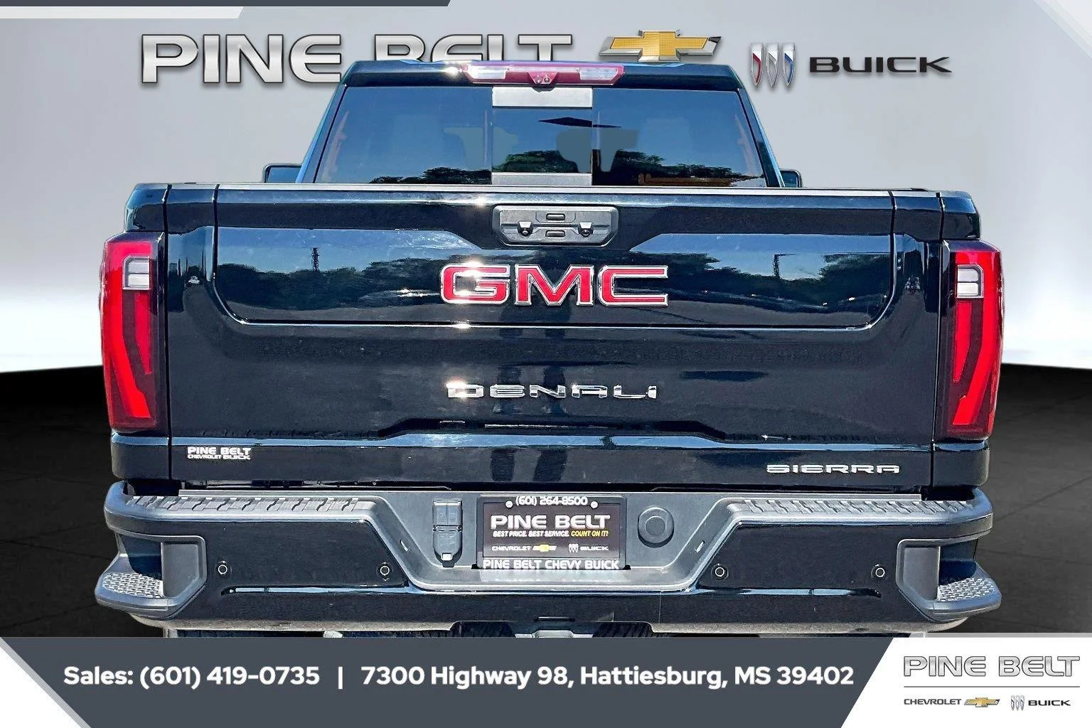 Used 2024 Onyx Black GMC Denali image 4