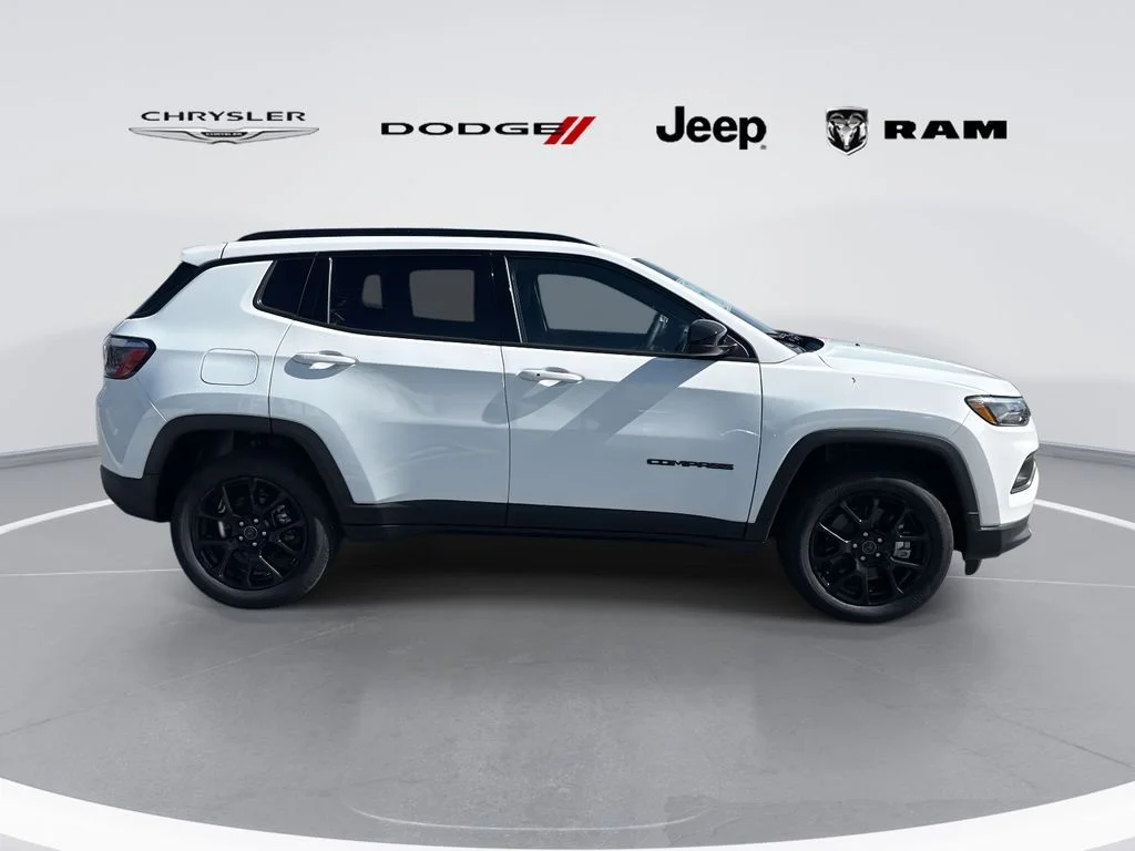 New 2026 White Jeep Latitude image 2