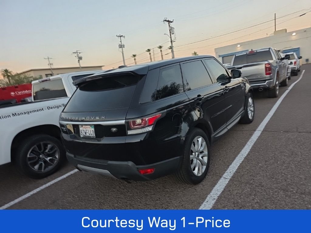 Used 2014 White Land Rover 3.0L V6 Supercharged HSE image 7