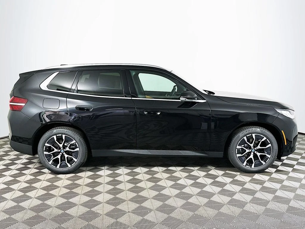 Used 2026 Black Sapphire Metallic BMW 30 xDrive image 4