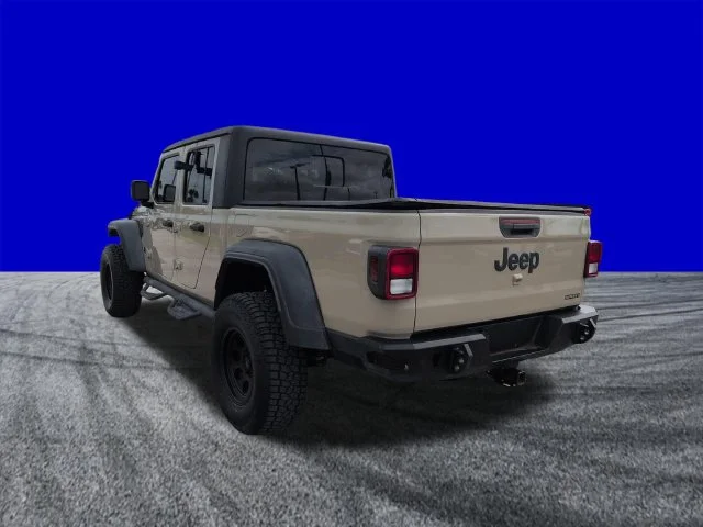 Used 2020 Gobi Clearcoat Jeep Sport image 6