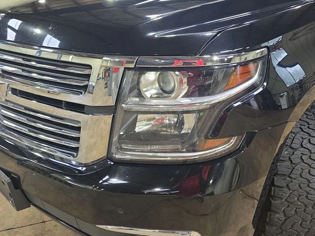 Used 2020 Black Chevrolet Premier image 33