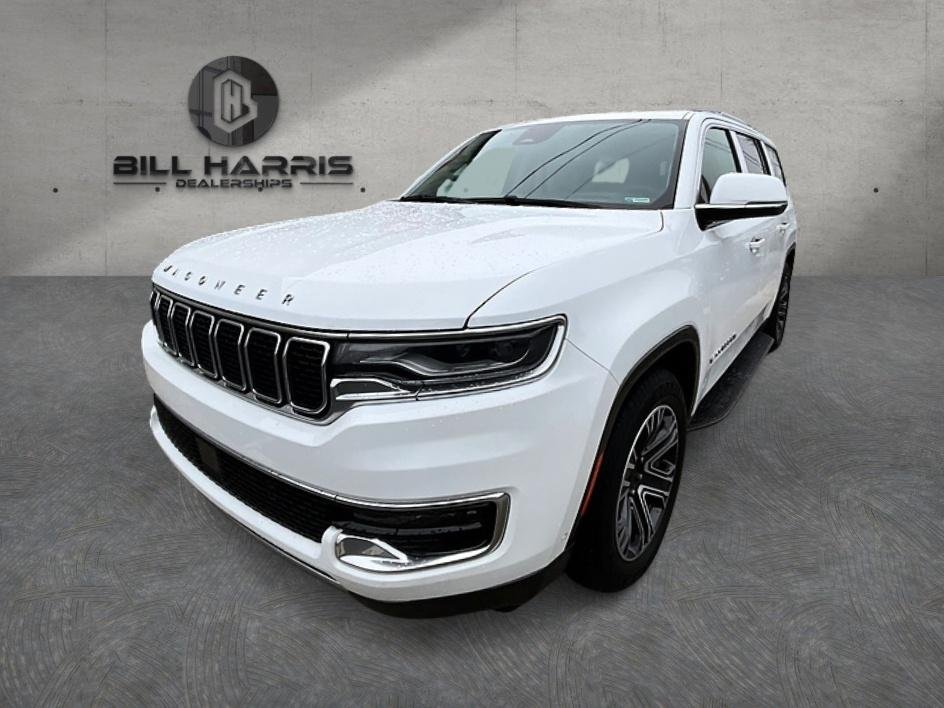2022 Jeep Wagoneer Series III 4WD's photo