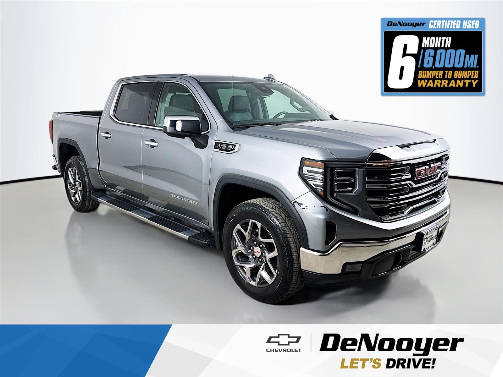 2025 GMC Sierra 4WD Crew Cab Short Box SLT's photo