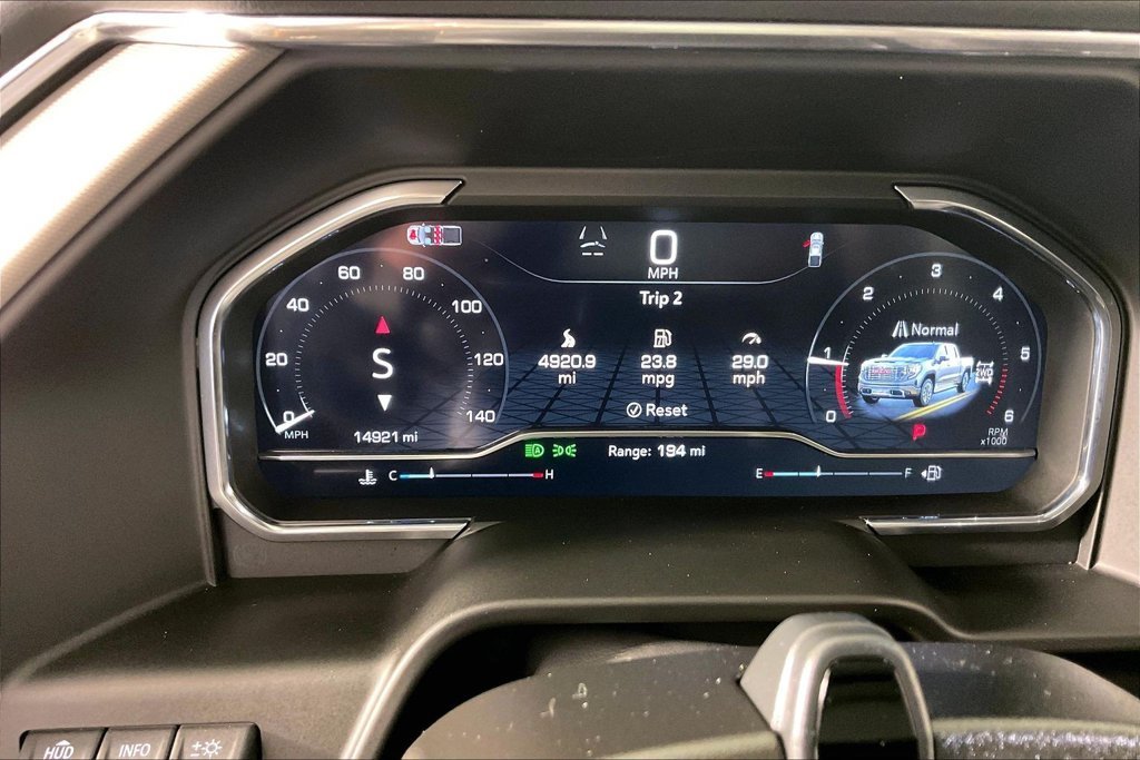 Used 2025 Blue GMC Denali image 13