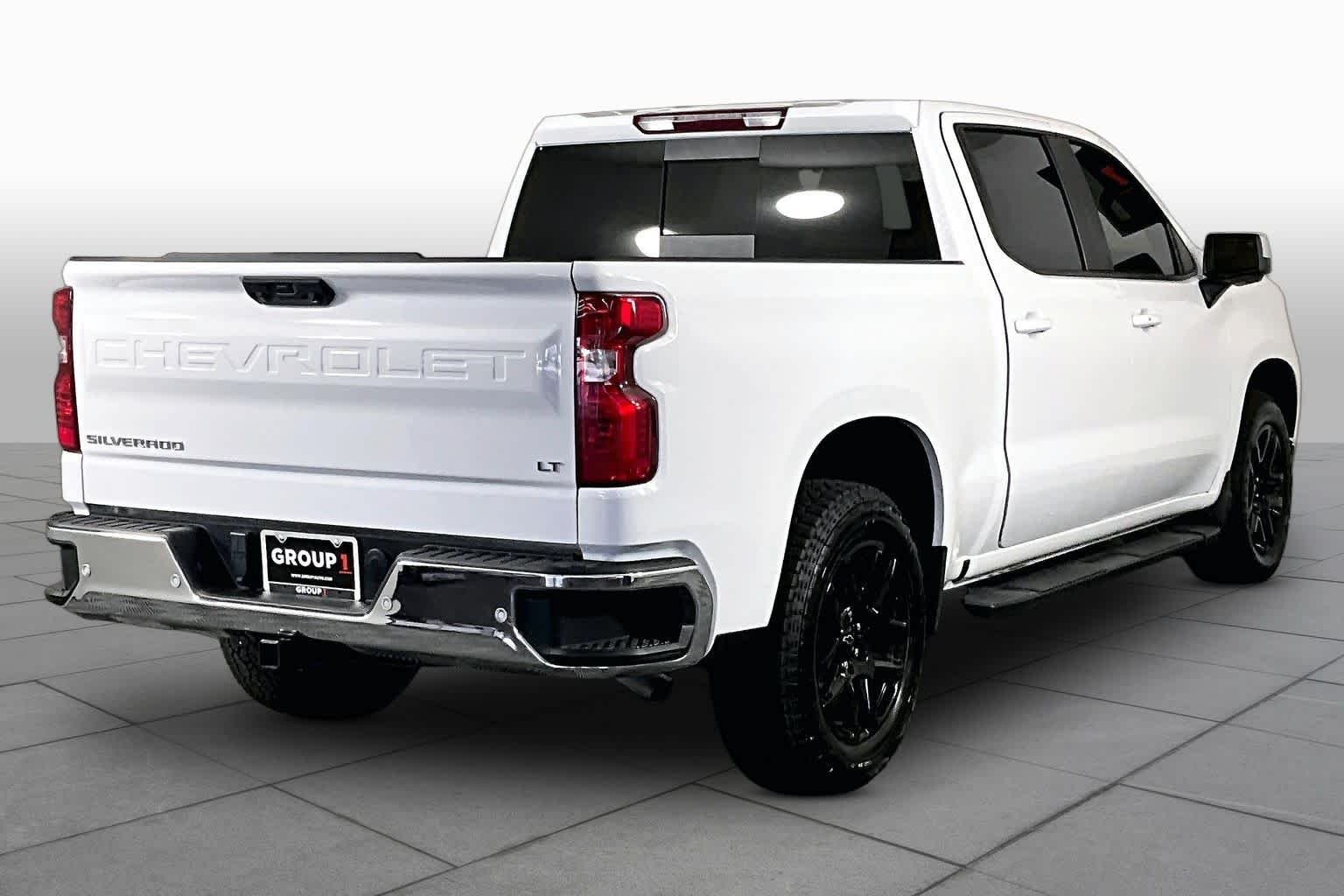 2025 Chevrolet Silverado 1500 LT - Photo 13