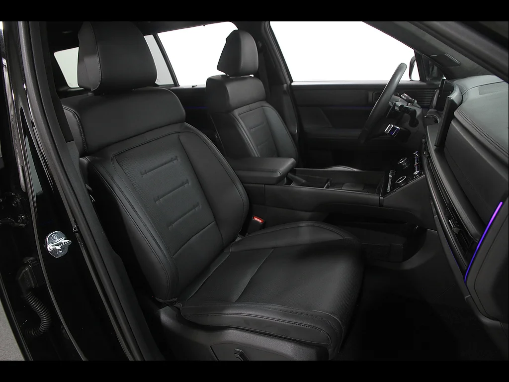 Certified Used 2026 Phantom Black Hyundai Calligraphy image 17