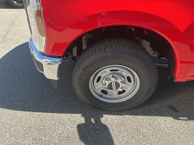 2025 Ford F-250 Super Duty XL - Photo 10
