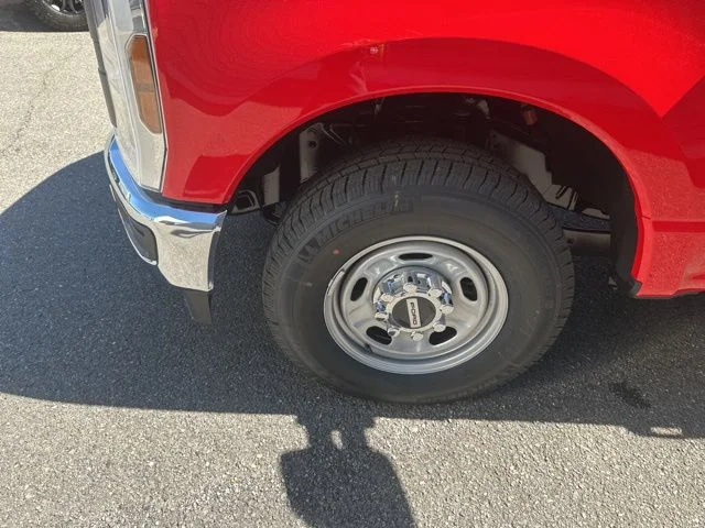2025 Ford F-250 Super Duty XL - Photo 10