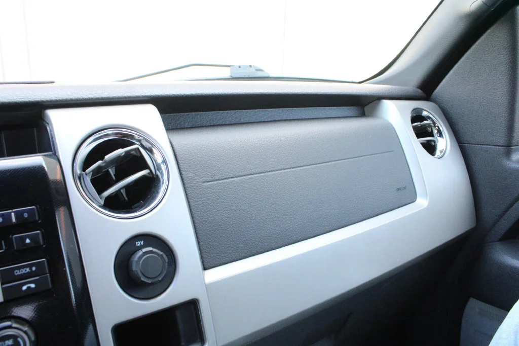 Used 2011 Black Ford XL image 15