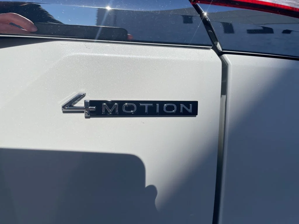 2026 Volkswagen Atlas SE w/Tech - Photo 6