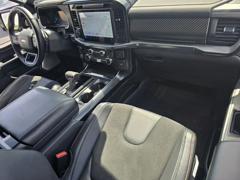 Used 2025 Agate Black Metallic Ford Raptor image 20