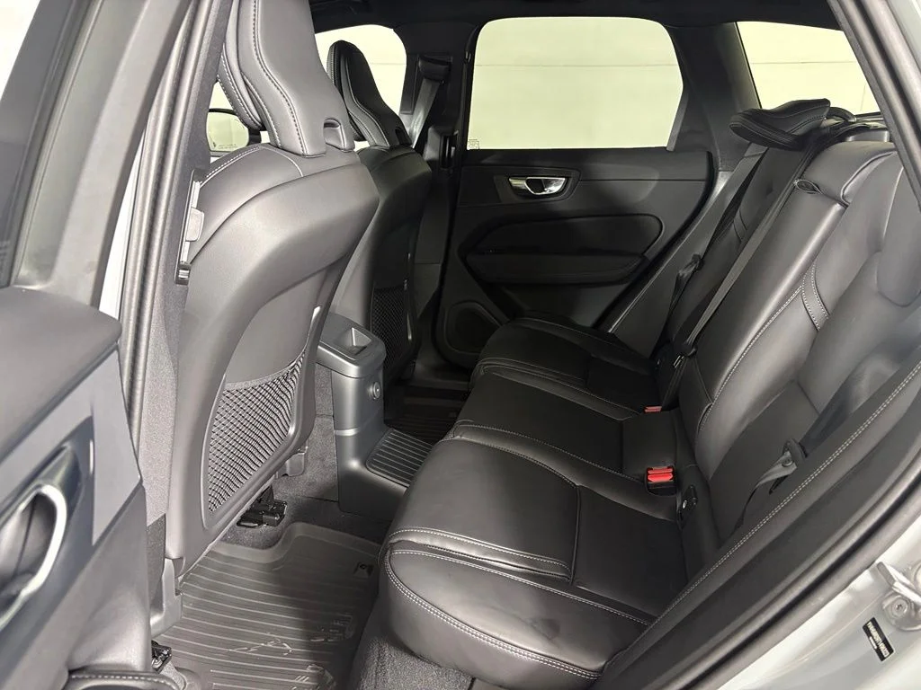 New 2026 Gray Metallic Volvo Ultra image 36