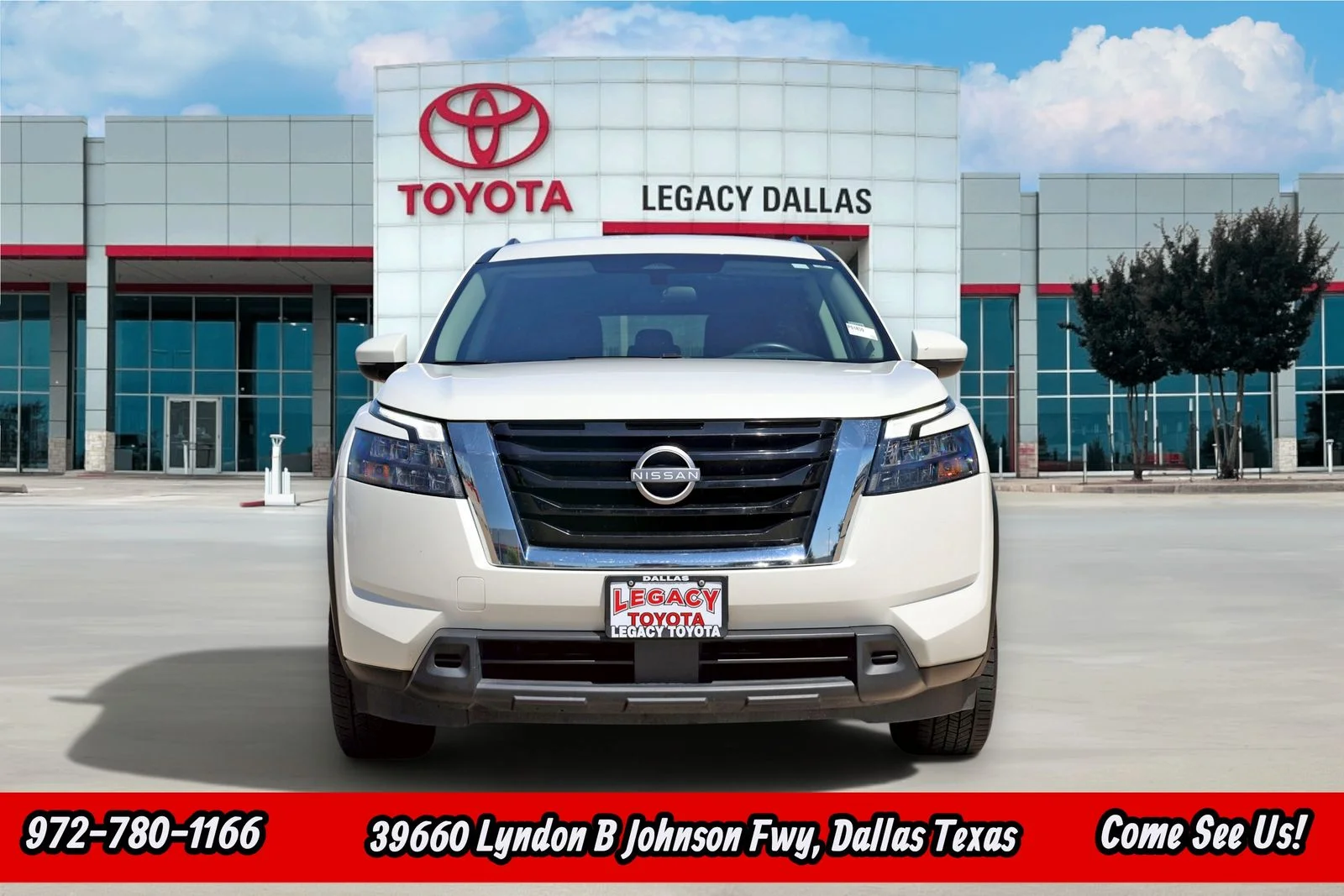 Used 2024 White Nissan SV image 6