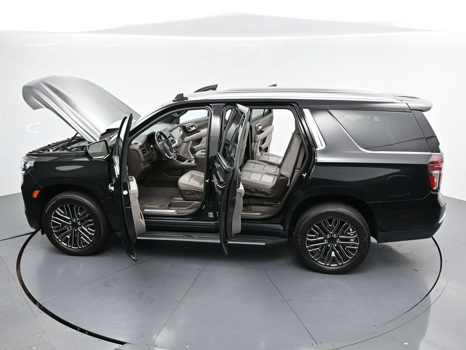 Used 2021 Black Chevrolet LT image 42