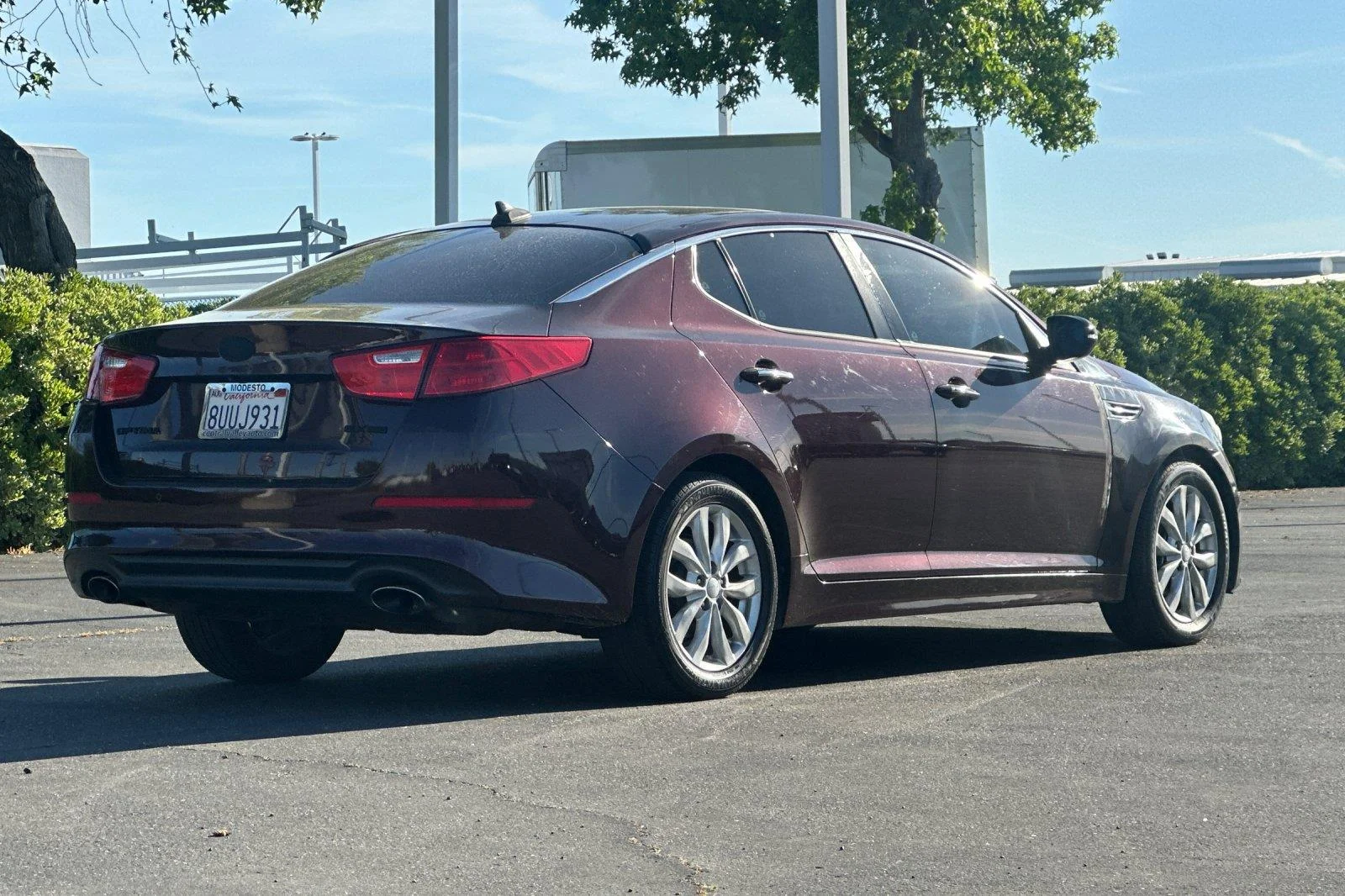 Used 2015 Dark Cherry Kia EX image 3