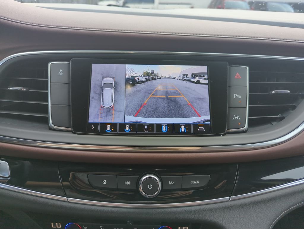 Used 2020 White Buick Avenir image 26