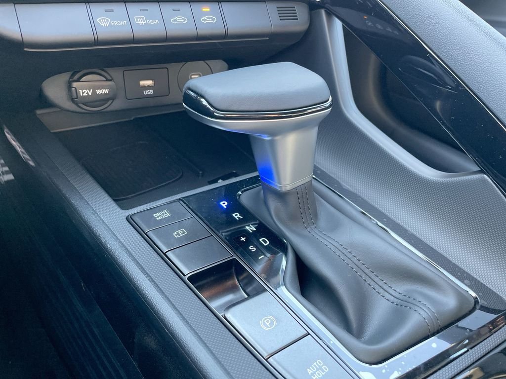 2025 Hyundai Elantra Blue - Photo 46