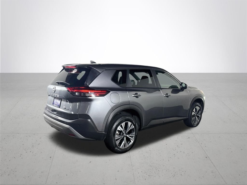 Used 2023 Gun Metallic Nissan SV image 6
