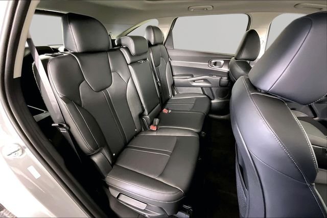 New 2026 Wolf Gray Kia S image 11