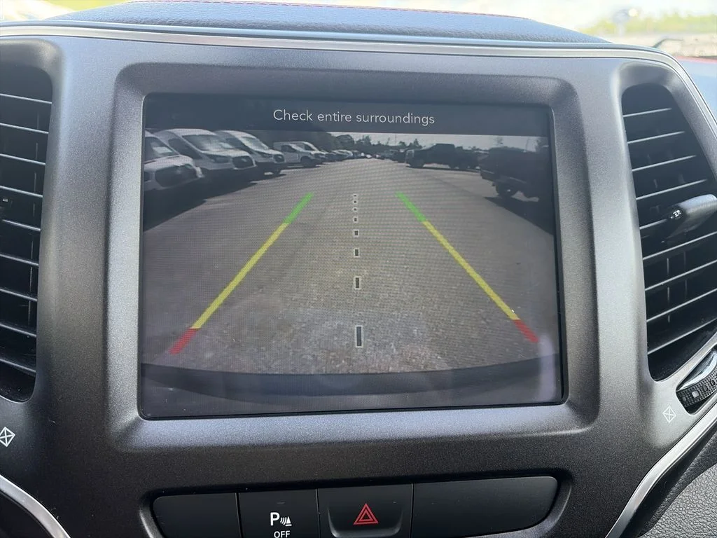 Used 2019 Gray Jeep Trailhawk image 24