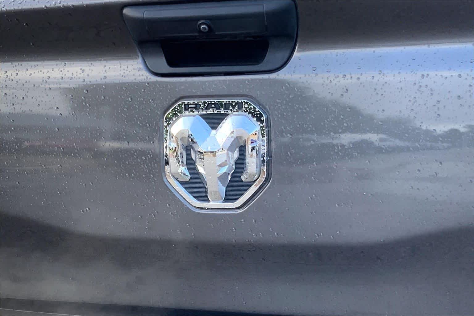 Used 2023 Granite Crystal Metallic Clearcoat Ram Lone Star image 27