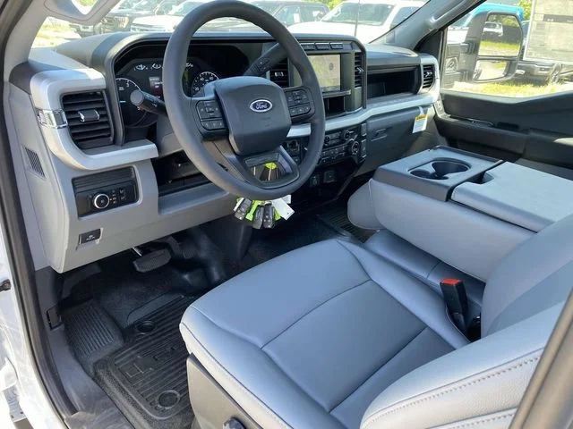 New 2025 Oxford White Ford F-550® XL image 13