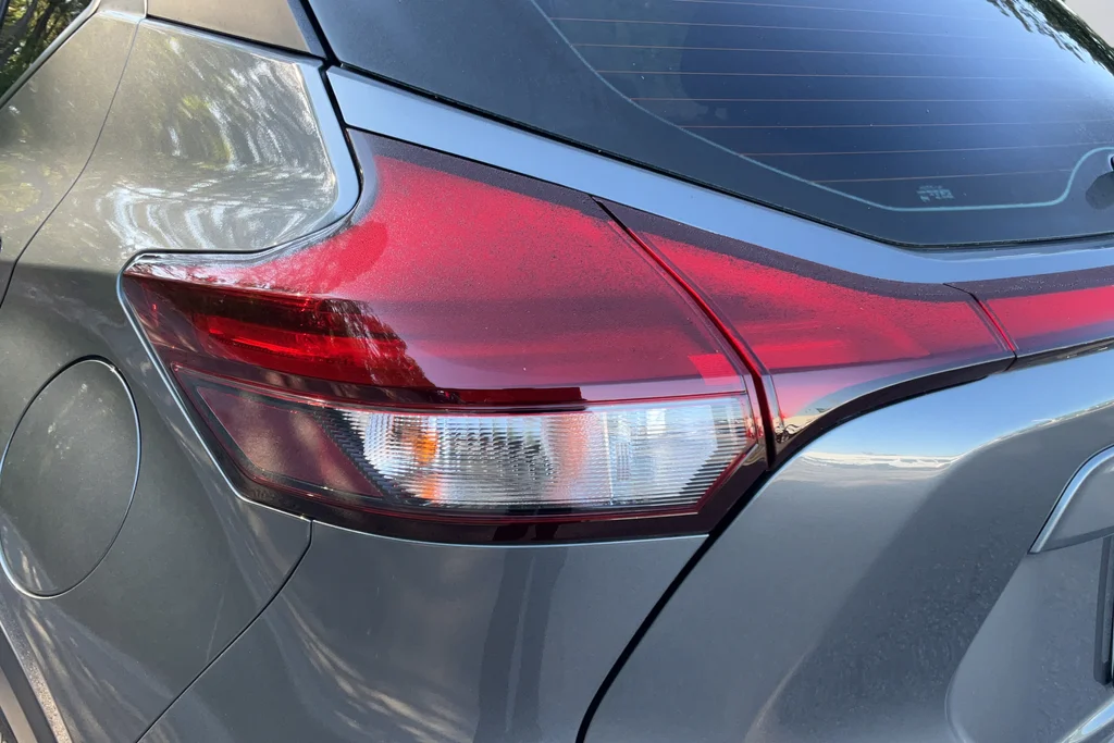Used 2025 Gray Nissan S image 29