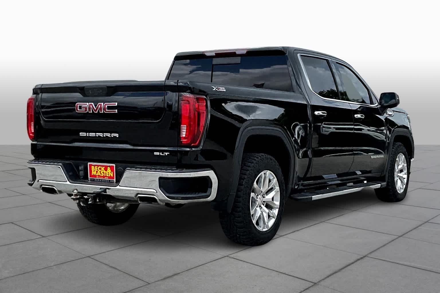 Used 2020 Onyx Black GMC SLT image 13