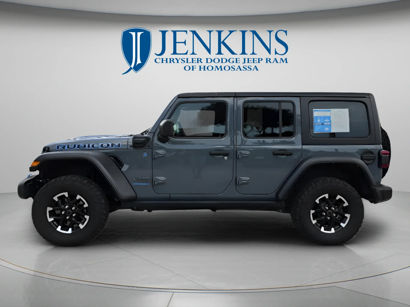 Used 2024 Anvil Clear Coat Jeep Rubicon image 9