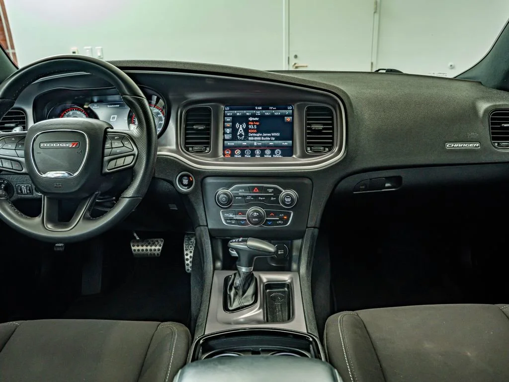 Used 2022 Hellraisin Dodge R/T image 30