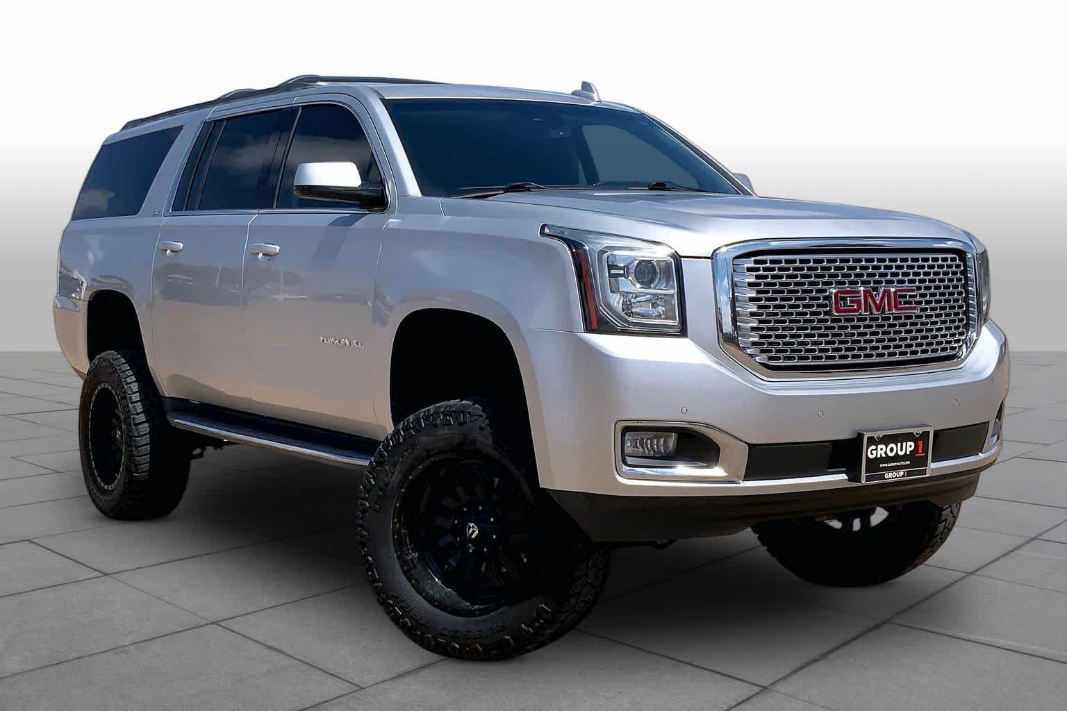 Used 2019 Quicksilver Metallic GMC SLT image 3