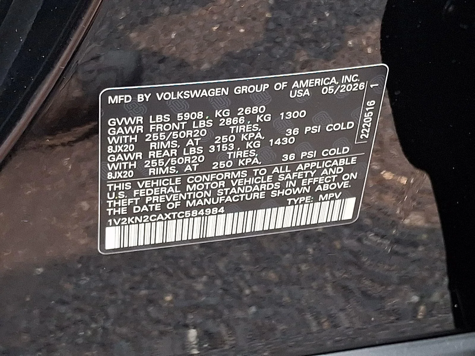 New 2026 2T2T/BLACKPEARL Volkswagen 2.0T SE w/Technology image 21