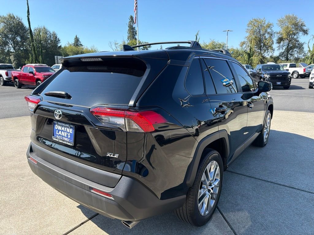 Used 2024 Black Toyota XLE Premium image 6