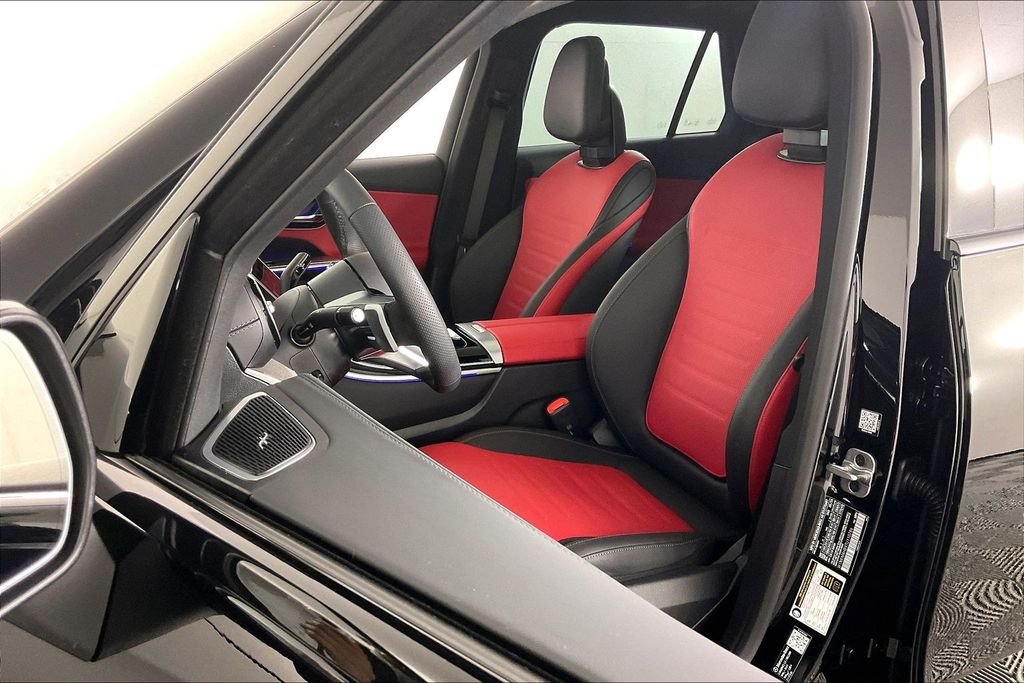 2026 Mercedes-Benz GLC Base - Photo 17