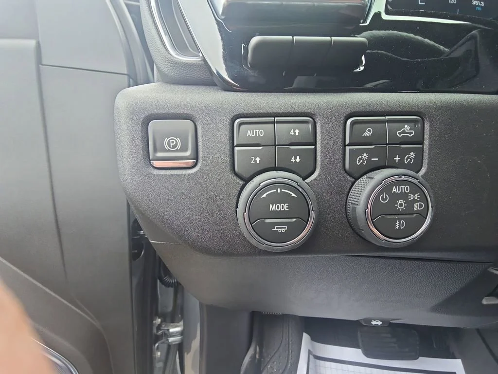 2026 Chevrolet Silverado 3500 HD High Country - Photo 31