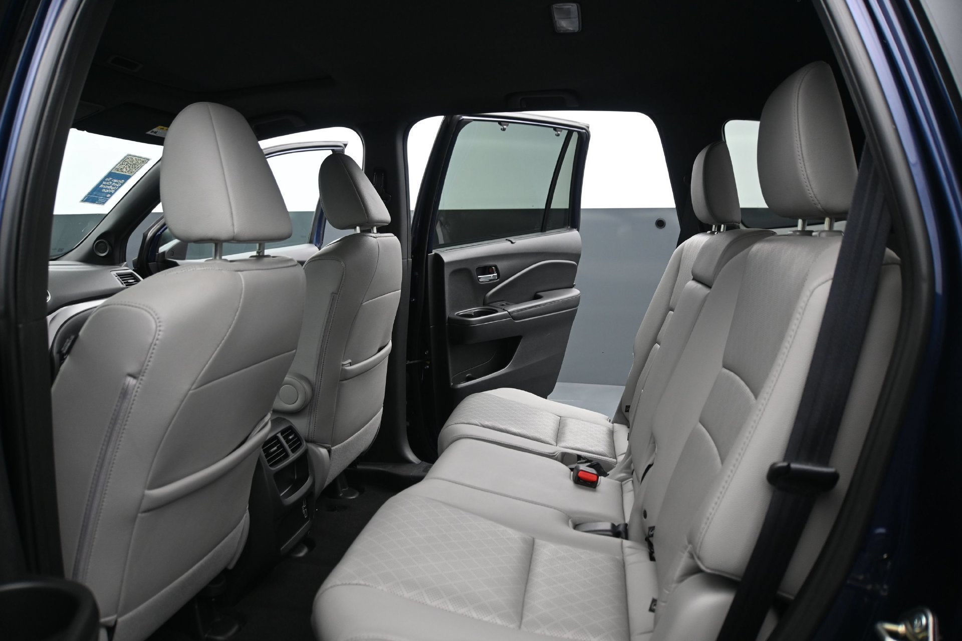 Used 2020 Blue Honda Ex-L image 17