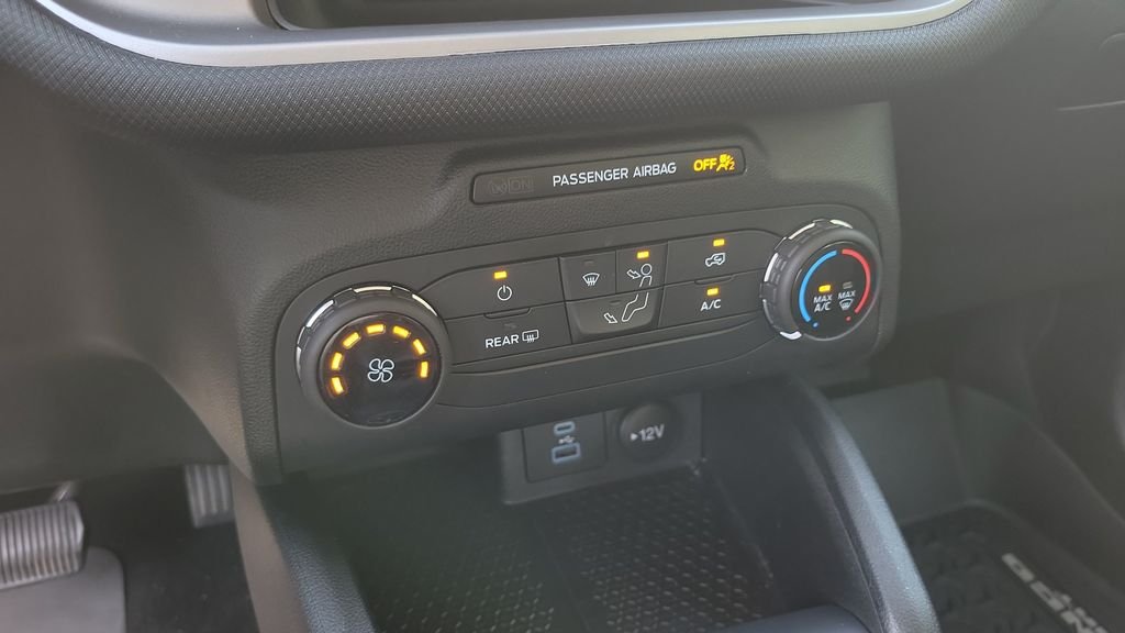 Used 2021 Black Ford Base image 15
