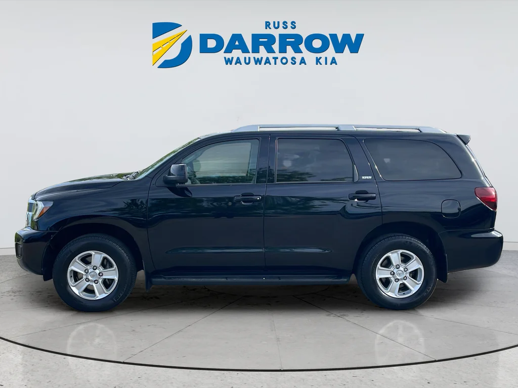 Used 2022 Black Toyota SR5 image 2