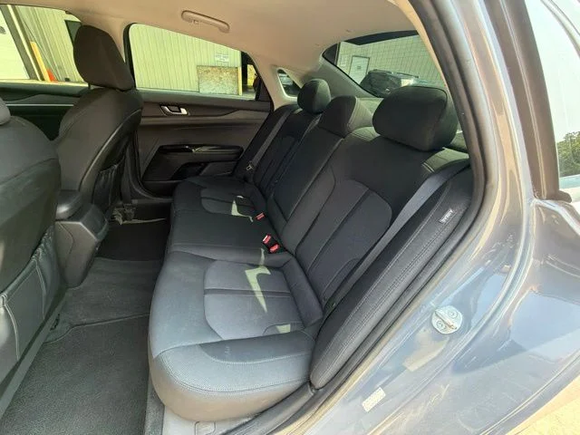 Used 2023 Silver Kia LXS image 14