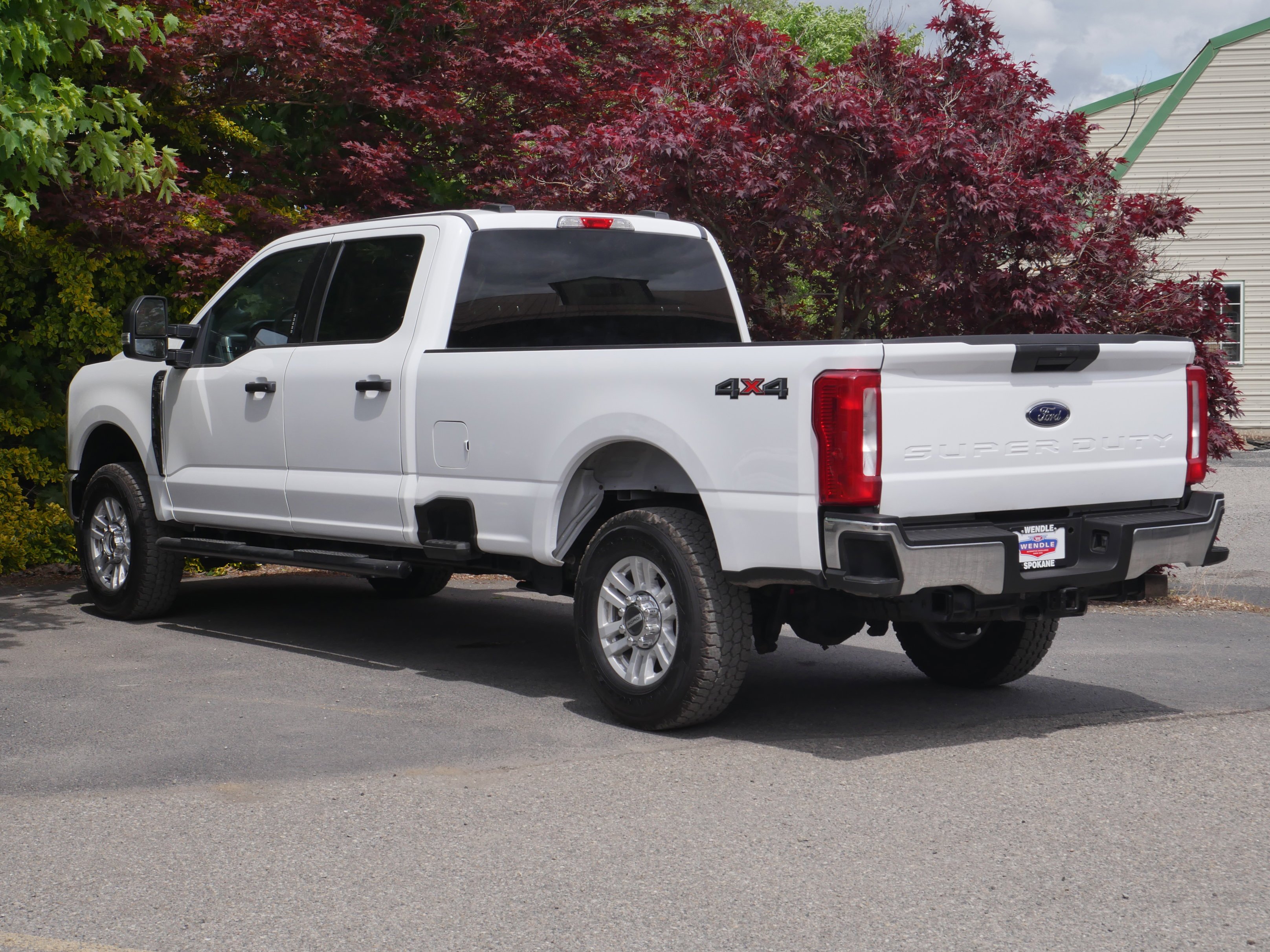 Used 2024 Oxford White Ford XLT image 18