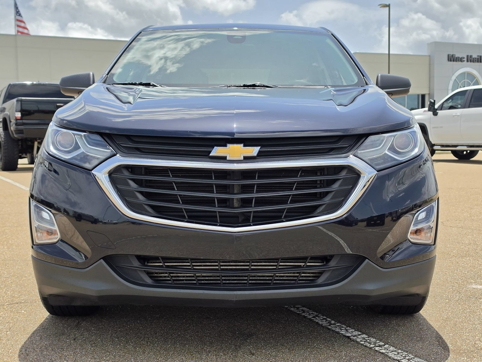 Used 2020 Chevrolet Equinox LS with VIN 3GNAXHEV6LS620827 for sale in Madison, MS