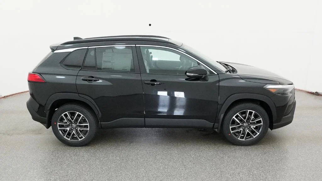 New 2026 Jet Black Toyota XLE image 48