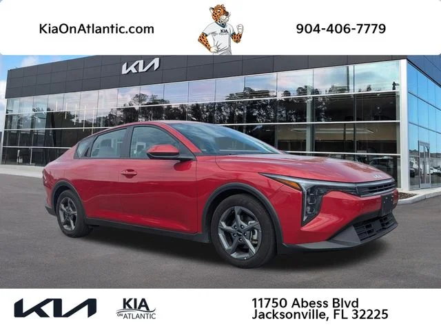 2025 Kia K4 LXS AT's photo