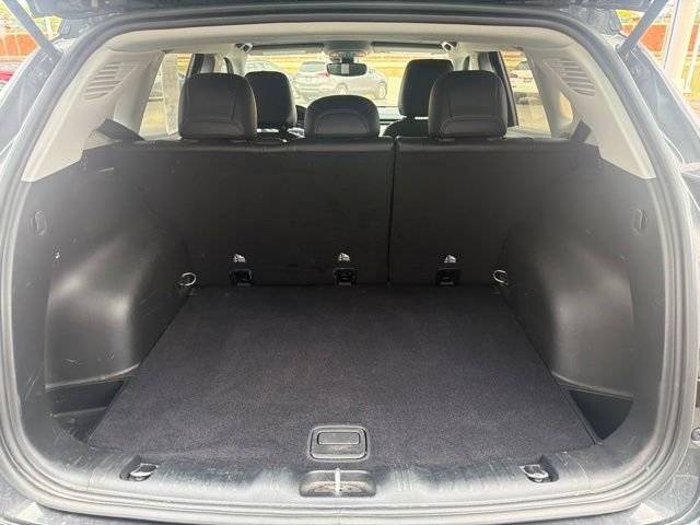 Certified Used 2022 Diamond Black Jeep Limited image 5