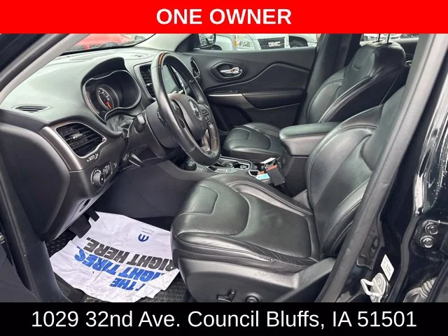 Used 2019 Black Jeep Limited image 12