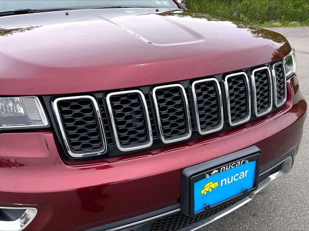Used 2022 Velvet Red Pearlcoat Jeep Limited image 29