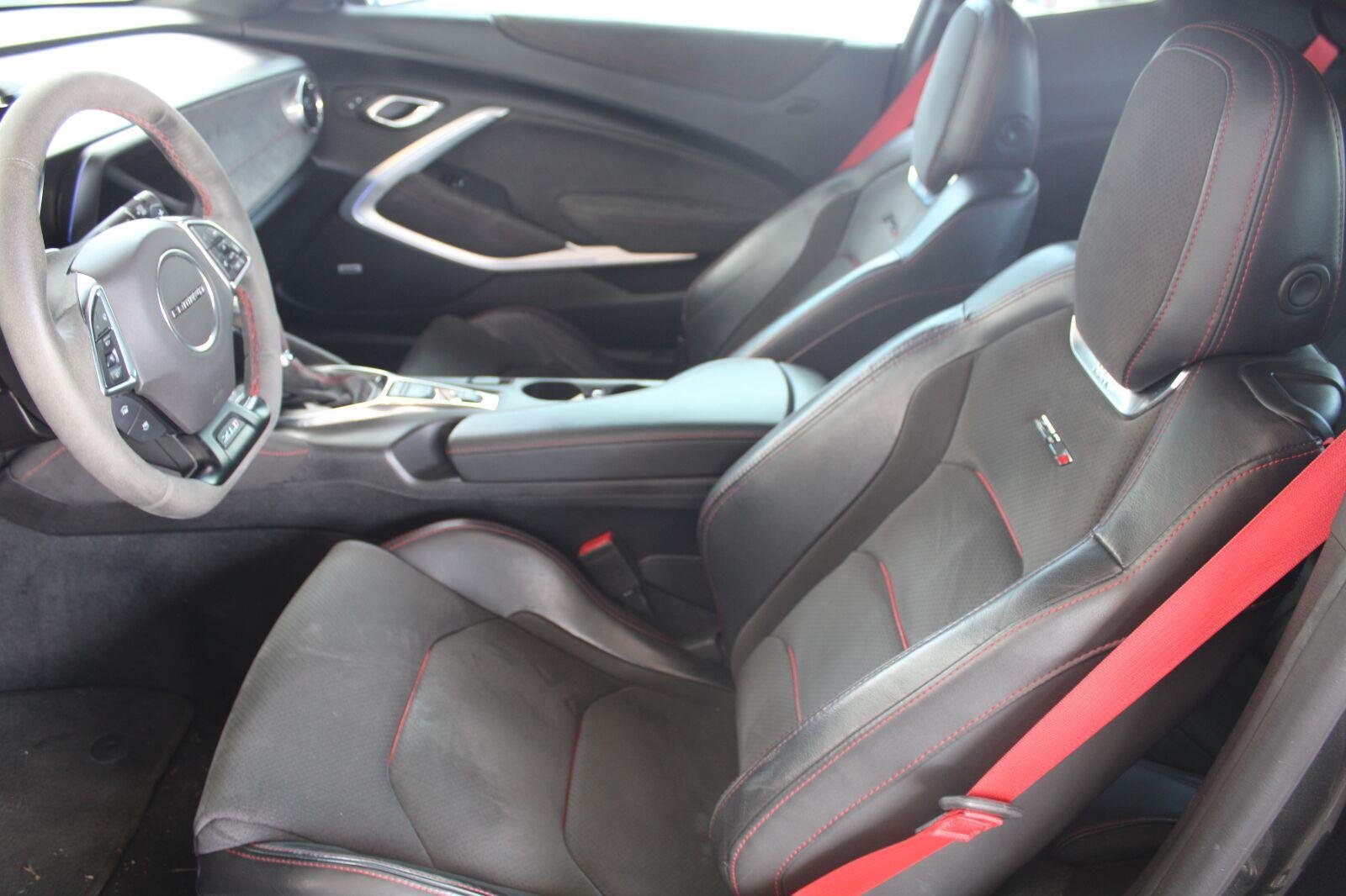 Used 2018 Nightfall Gray Metallic Chevrolet ZL1 image 7